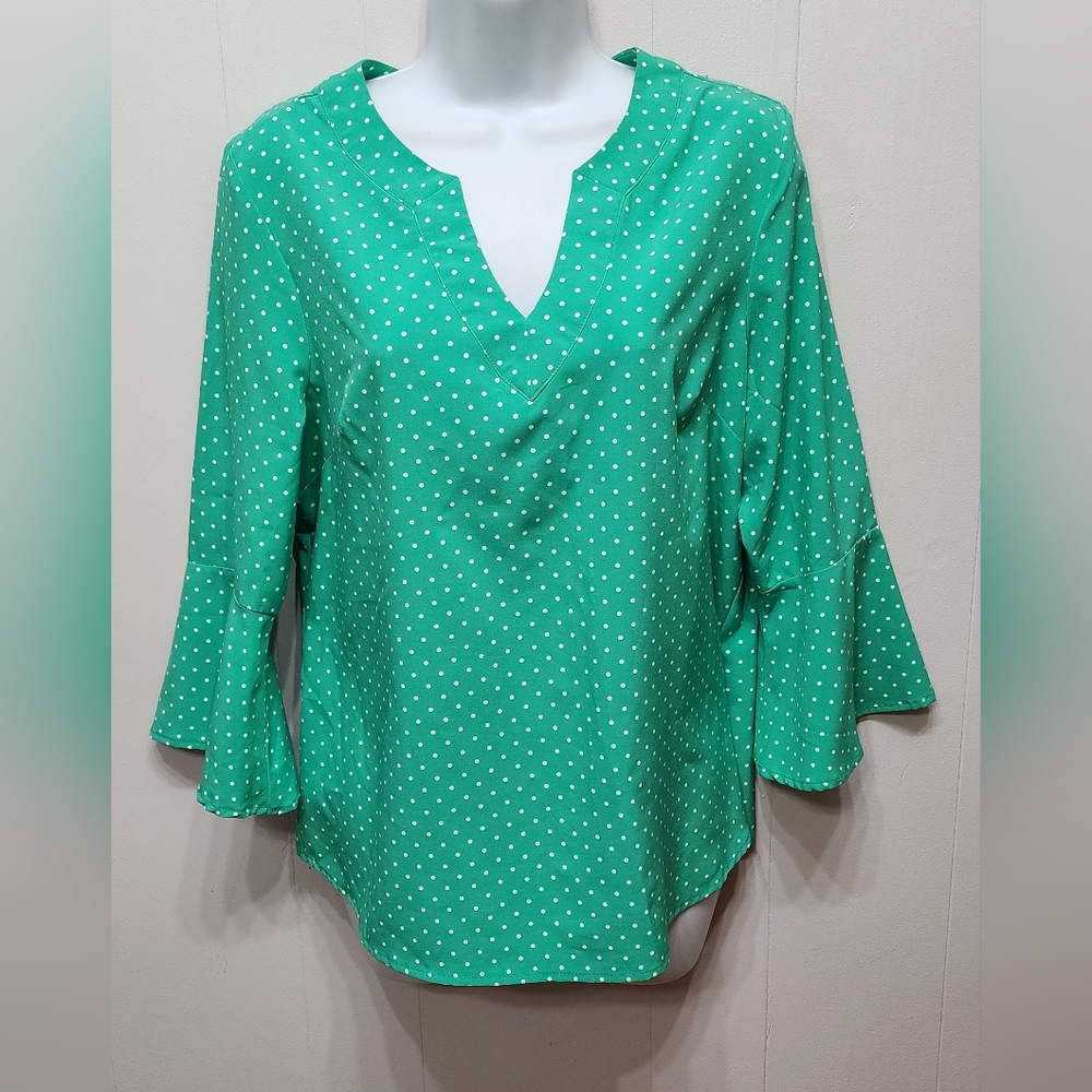 Kim Rogers Blouse Small Green Polka Dot Office VNeck 3/4 Bell Sleeve Office B299